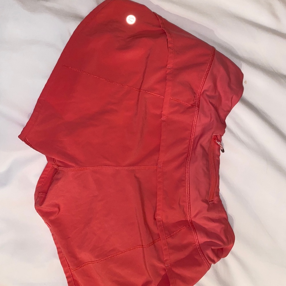Lululemon Speed Up shorts size 6 4” NWOT